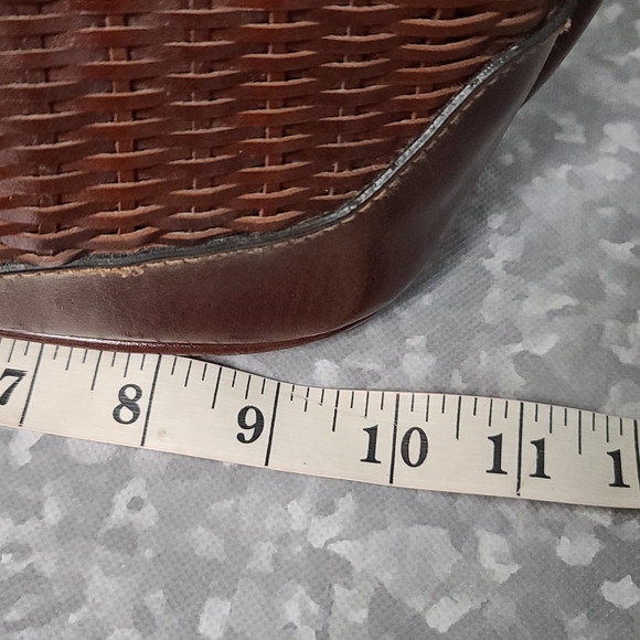 Naturalizer domed satchel 10x10 - Picture 7 of 11